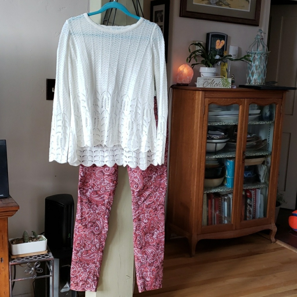 White knitted sweater